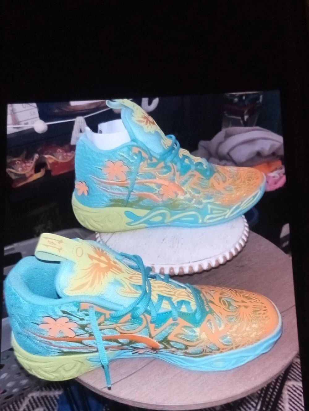 Puma MB.04 Scooby-Doo Mystery Machine Size 11 Men Item 26
